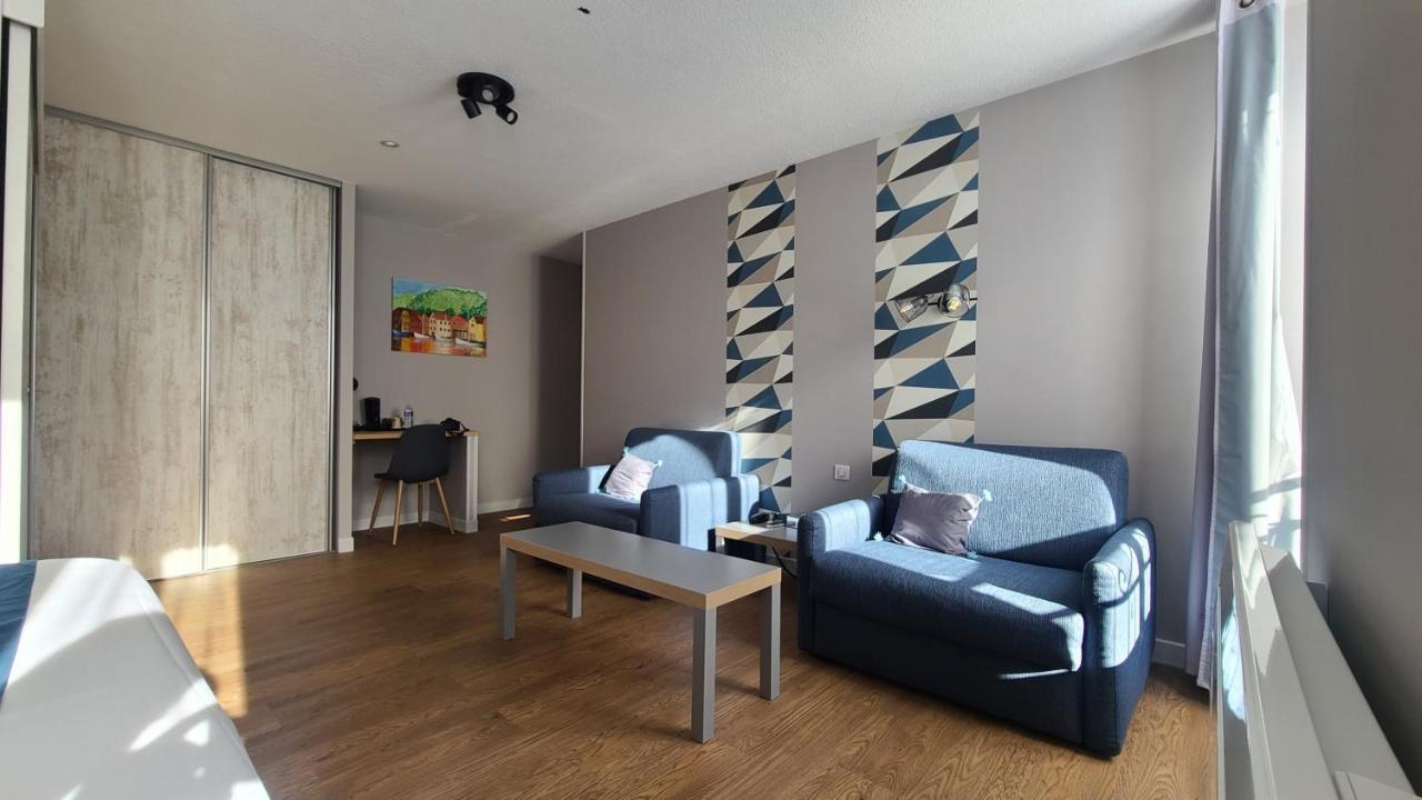 Logis Hotel Auberge De L'Allagnonette Saint-Poncy Dış mekan fotoğraf