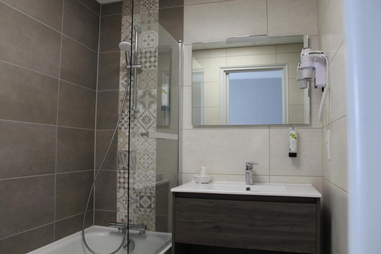 Logis Hotel Auberge De L'Allagnonette Saint-Poncy Dış mekan fotoğraf