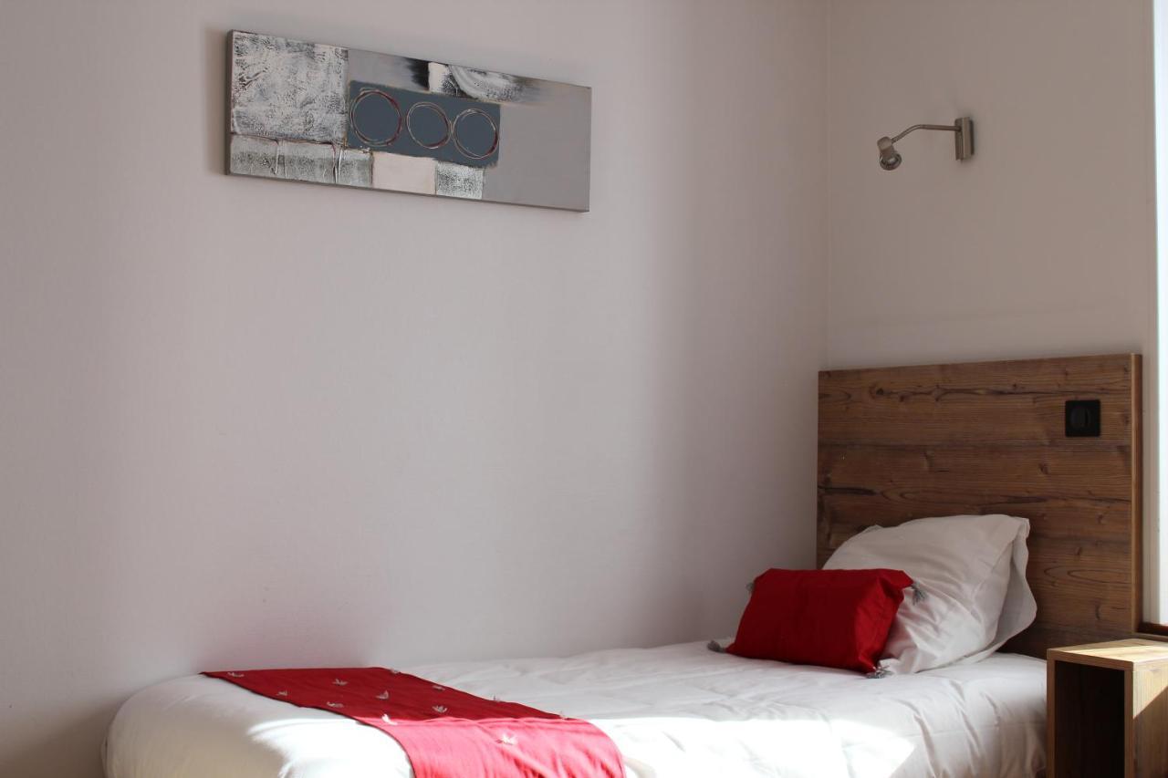 Logis Hotel Auberge De L'Allagnonette Saint-Poncy Dış mekan fotoğraf