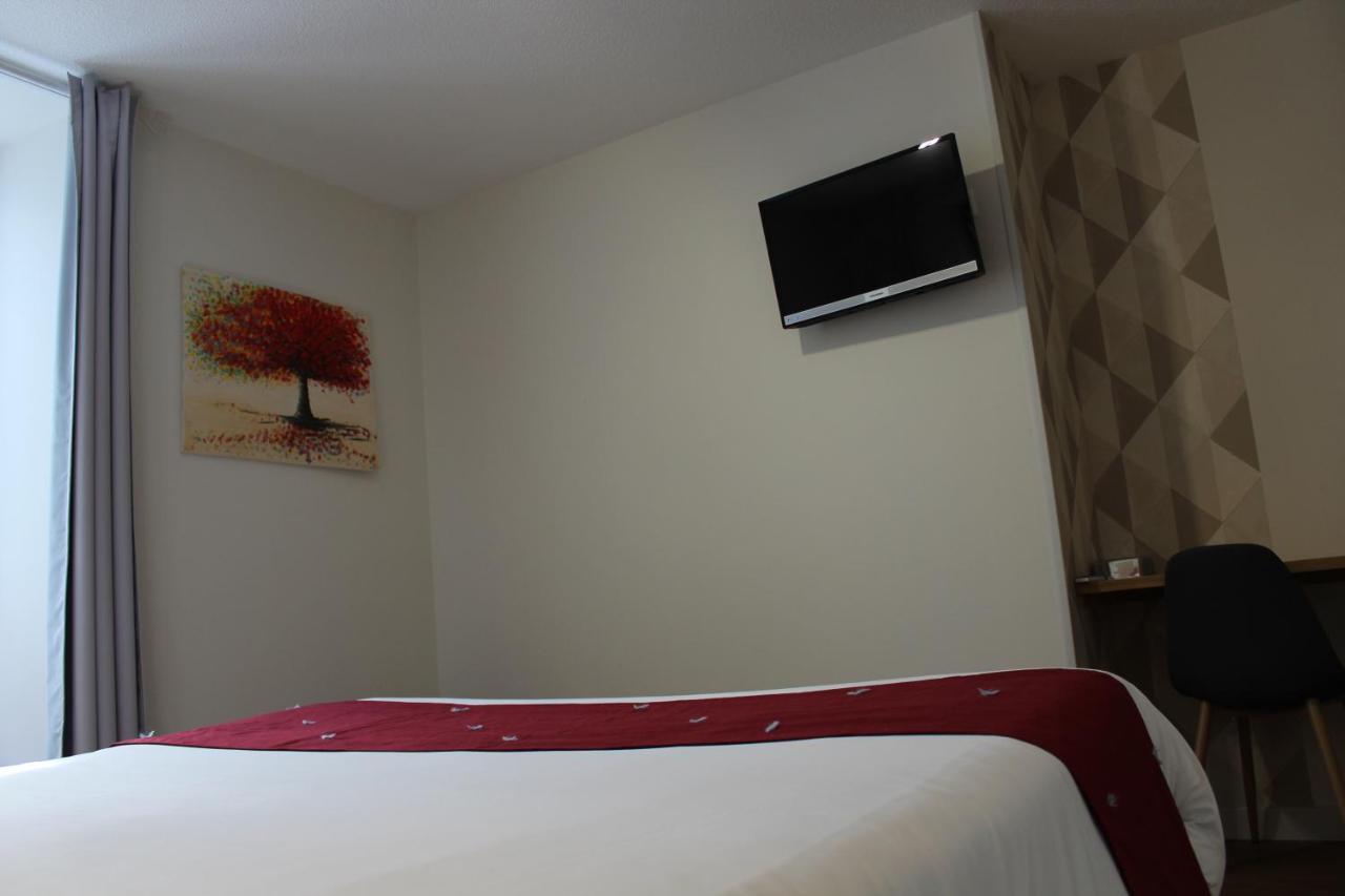 Logis Hotel Auberge De L'Allagnonette Saint-Poncy Dış mekan fotoğraf