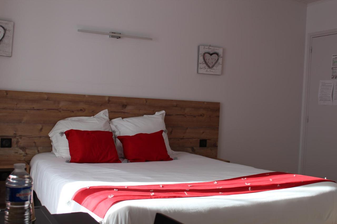 Logis Hotel Auberge De L'Allagnonette Saint-Poncy Dış mekan fotoğraf