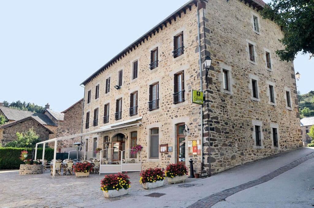 Logis Hotel Auberge De L'Allagnonette Saint-Poncy Dış mekan fotoğraf